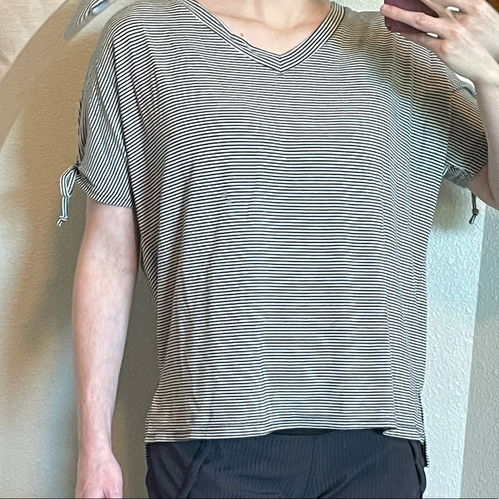 Striped Tee - Picture 7 of 8